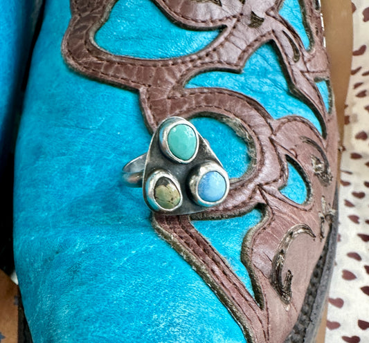 Cute Turquoise Cluster Ring